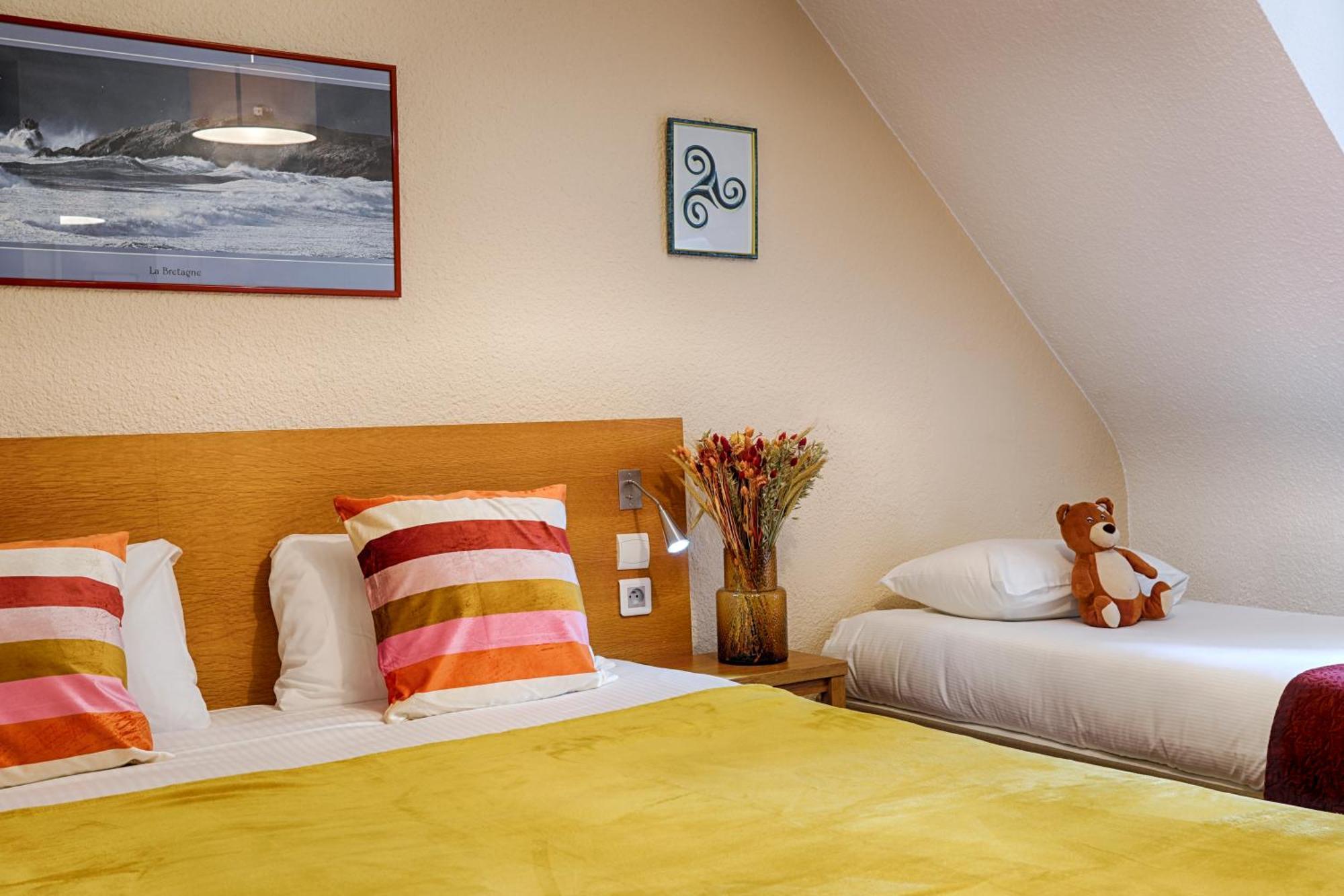 Hotel Le Branhoc - Brit Hotel Auray Exterior photo