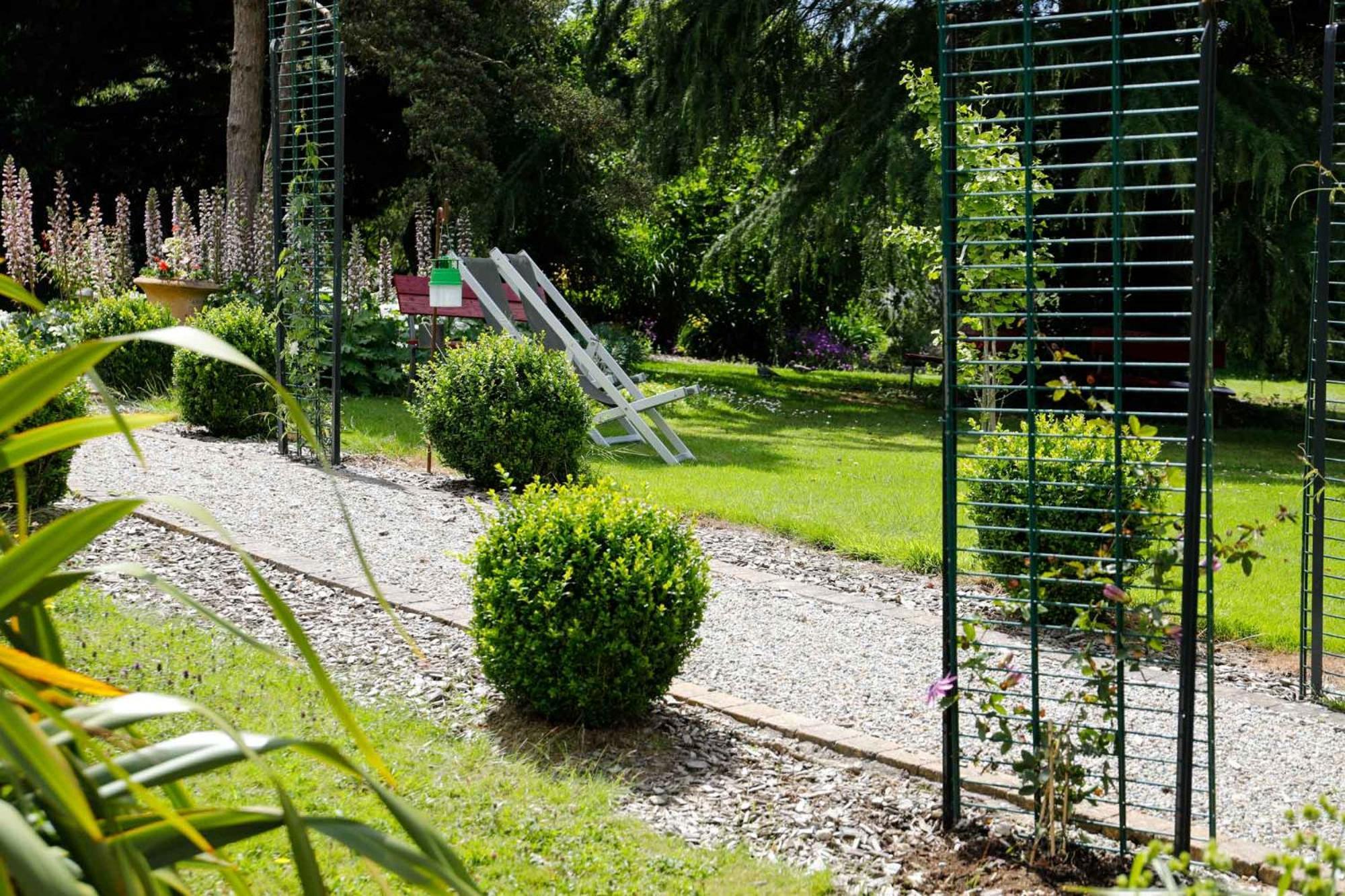 Hotel Le Branhoc - Brit Hotel Auray Exterior photo